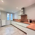 Daire Spacious 3 Bedrooms W Parking In Limpertsberg Lüksemburg