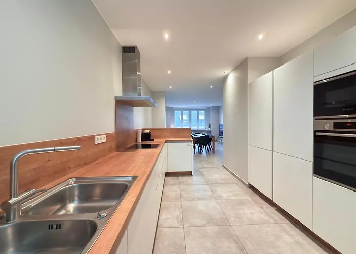 Spacious 3 Bedrooms W Parking In Limpertsberg Apartamento Luxemburgo