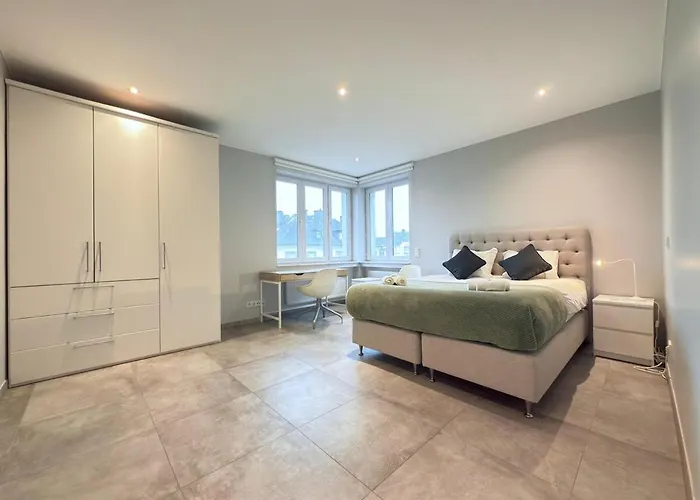 Spacious 3 Bedrooms W Parking In Limpertsberg Luxemburgo