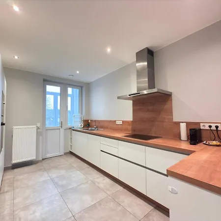 Apartamento Spacious 3 Bedrooms W Parking In Limpertsberg Luxemburgo