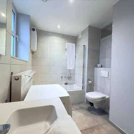 Spacious 3 Bedrooms W Parking In Limpertsberg Apartament Luksemburg