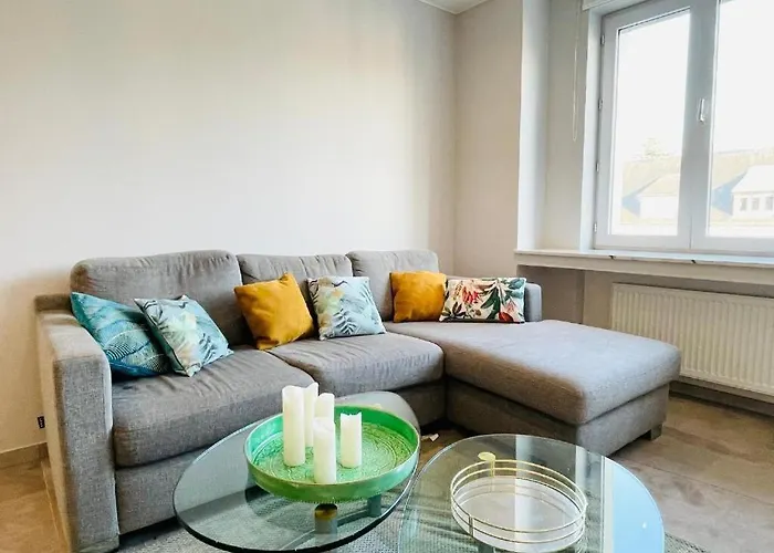 Spacious 3 Bedrooms W Parking In Limpertsberg