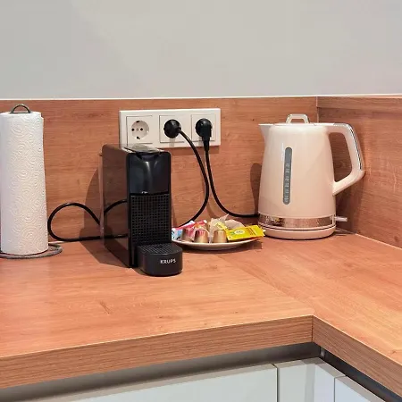 Spacious 3 Bedrooms W Parking In Limpertsberg Apartment *